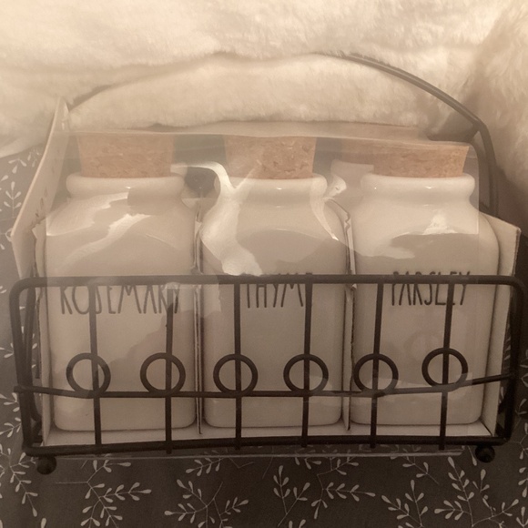 Rae Dunn spice holders set of 6 - Picture 1 of 3